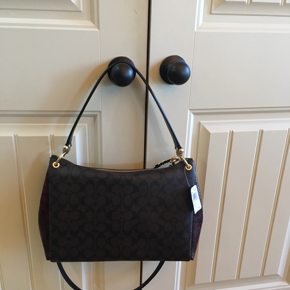 Coach purse, NWT ::::ON HOLD:::: - Picture 5 of 8